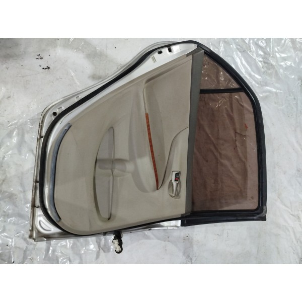 Porta Traseira Esquerda Toyota Corolla 2010/2013 (avarias)