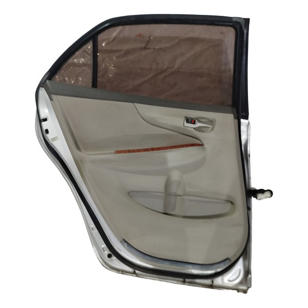 Porta Traseira Esquerda Toyota Corolla 2010/2013 (avarias)