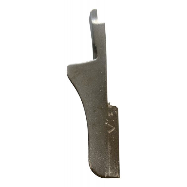 Moldura Acabamento Grade Renault Duster Direito Original