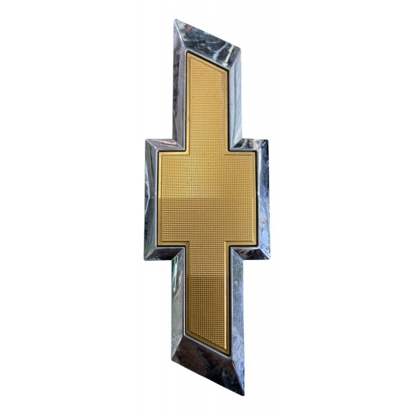 Emblema Pára-choque Dianteira Chevrollet Onix Prisma Spin