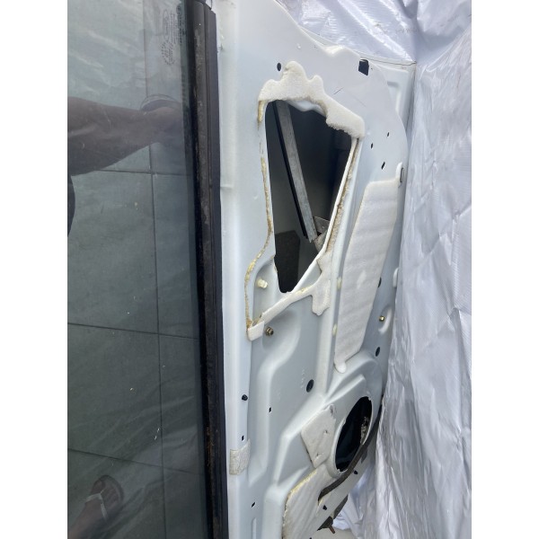 Porta Dianteira Direita Ford Fiesta 2004 A 2012